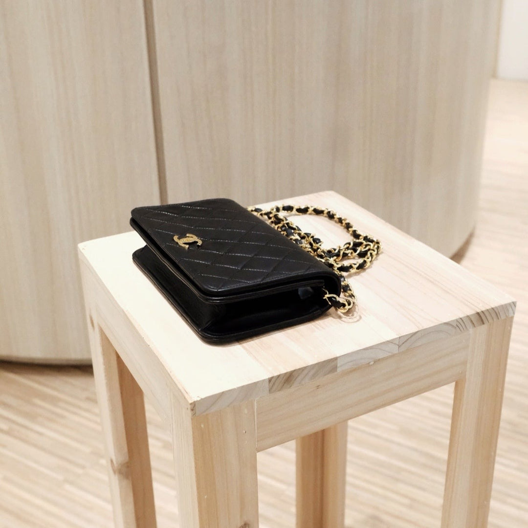 Chanel Vintage mini woc flap bag