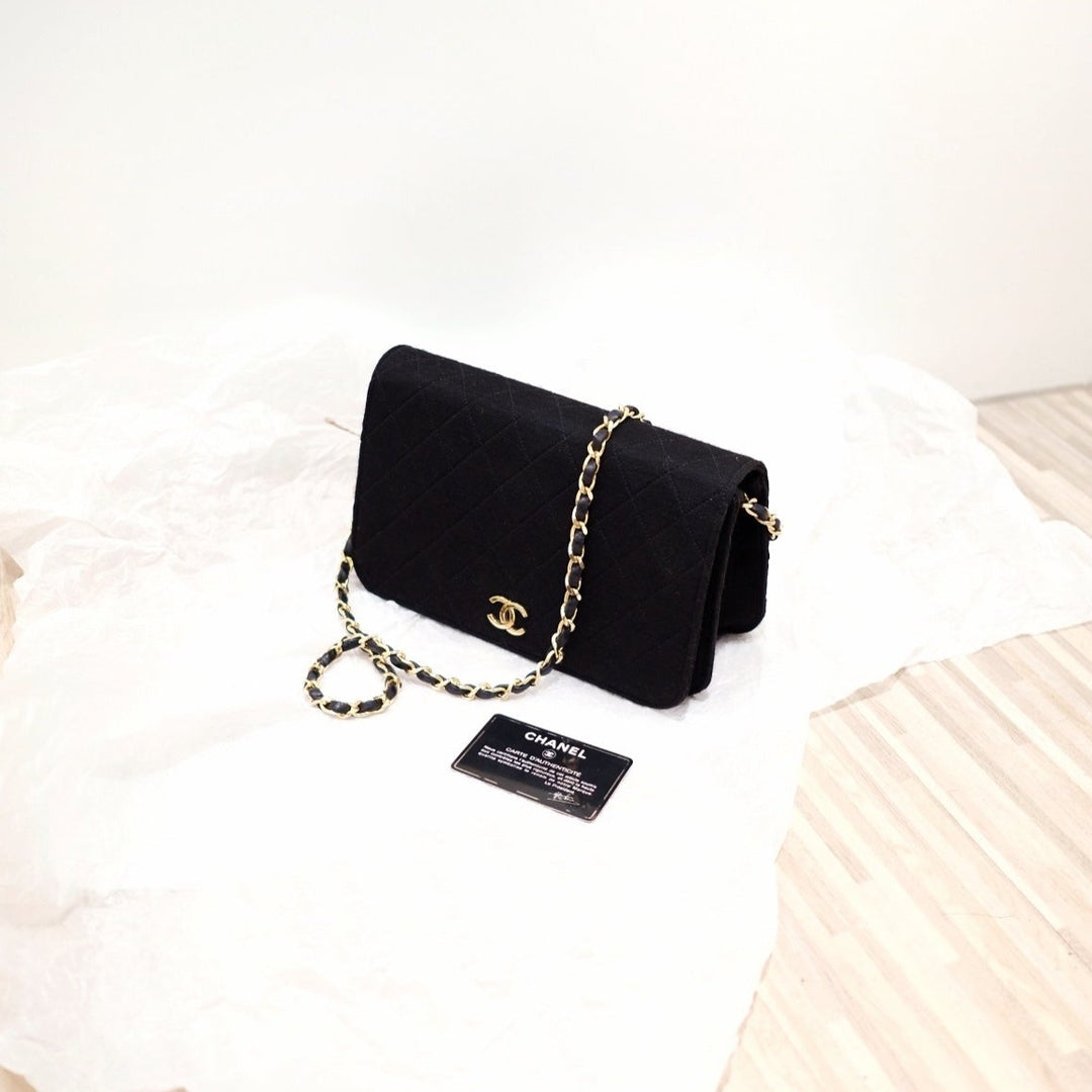 Chanel vintage flap bag
