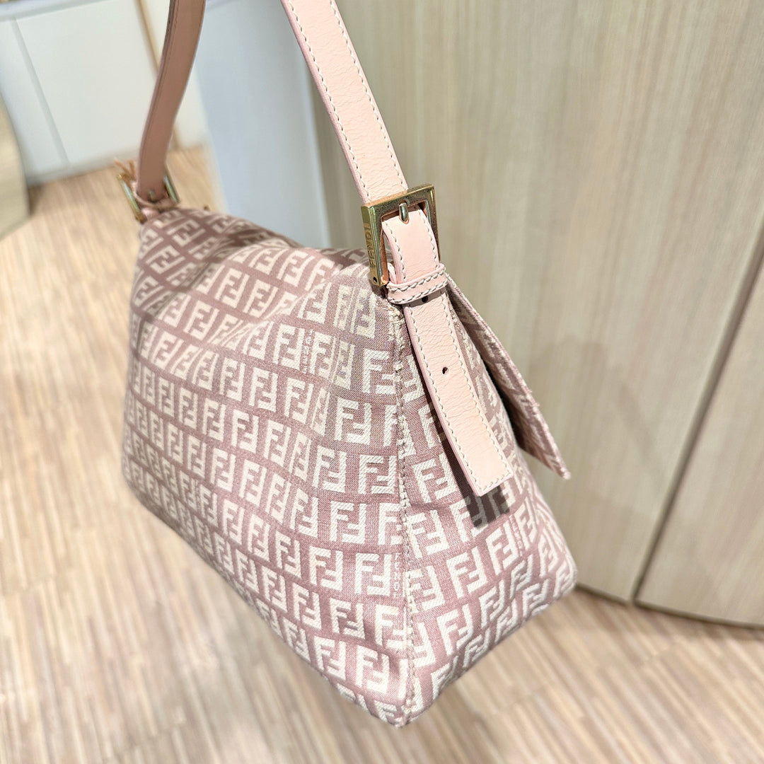 Fendi vintage baguette bag