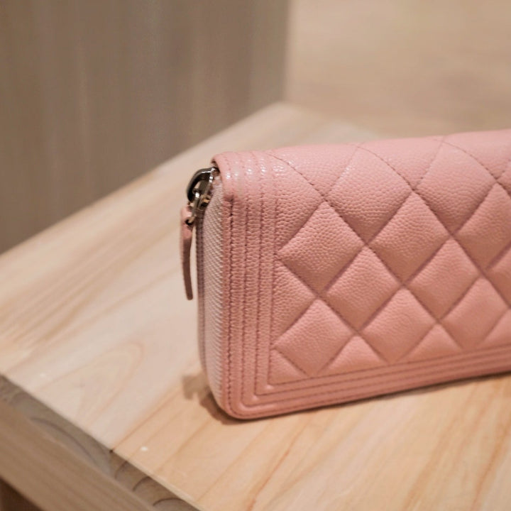 Boychanel long wallet