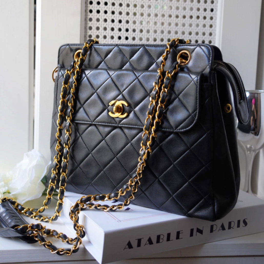 Chanel vintage CC quilted leather chain shoulder bag