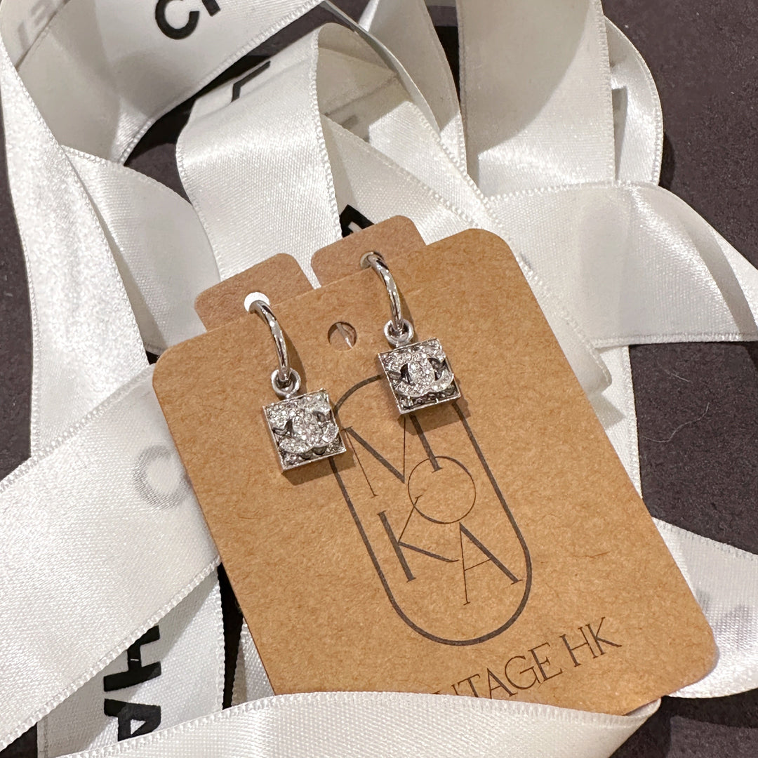 Chanel vintage earrings