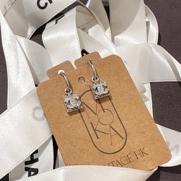 Chanel vintage earrings