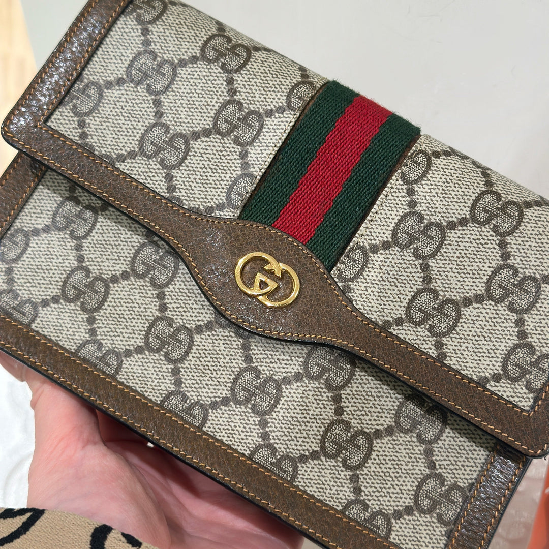 Gucci vintage clutch+chain