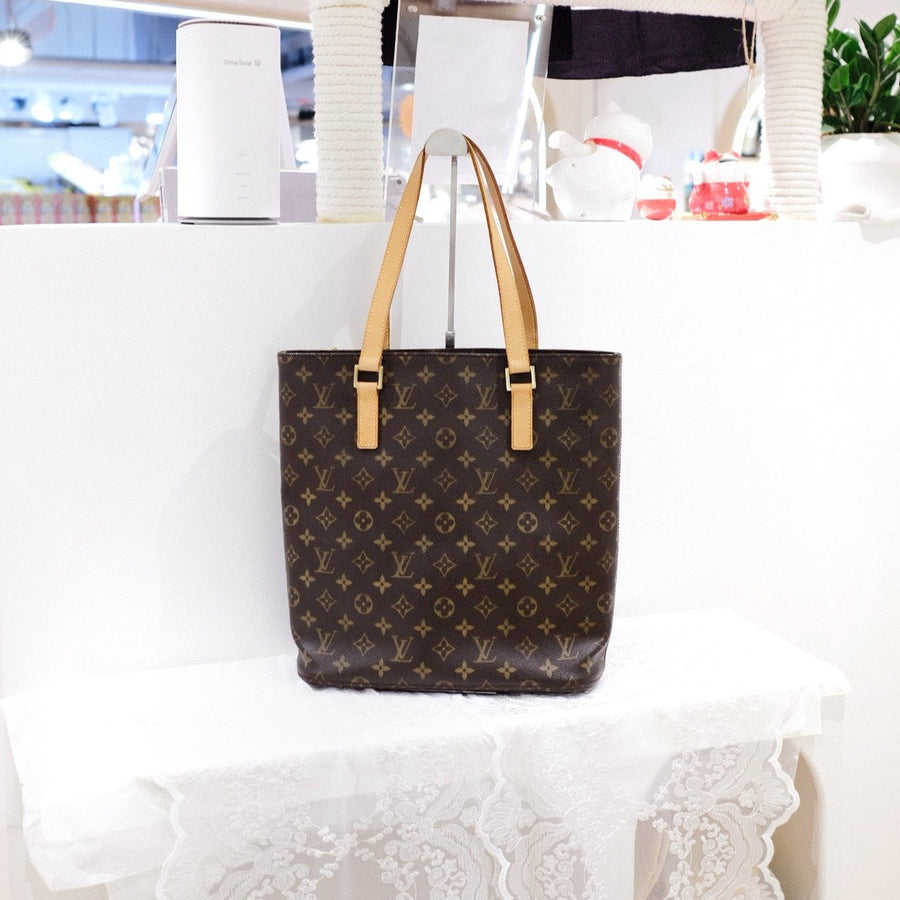 Lv vivian tote bag