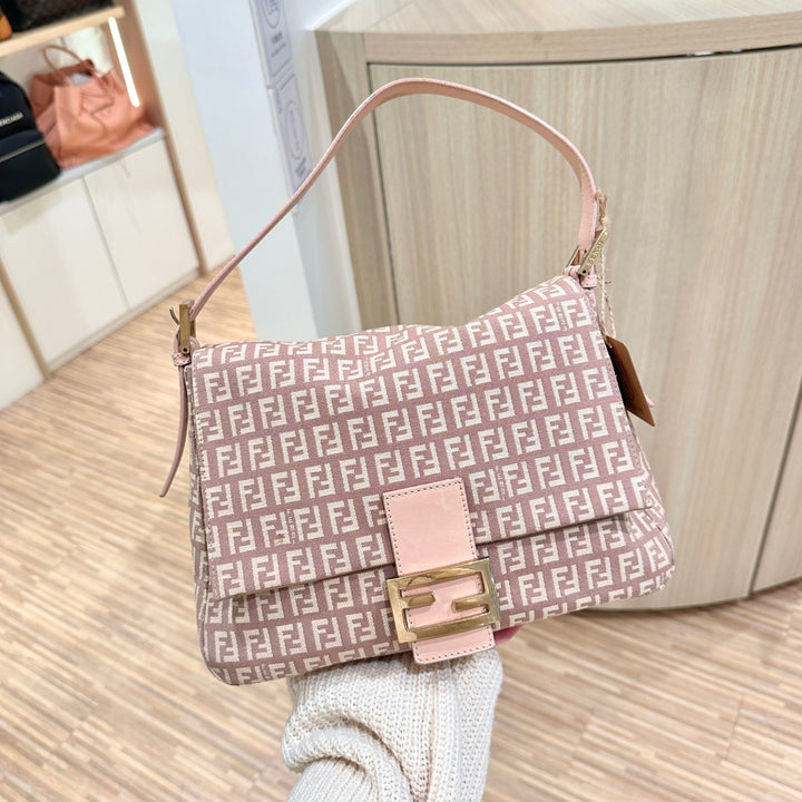 Fendi vintage baguette bag