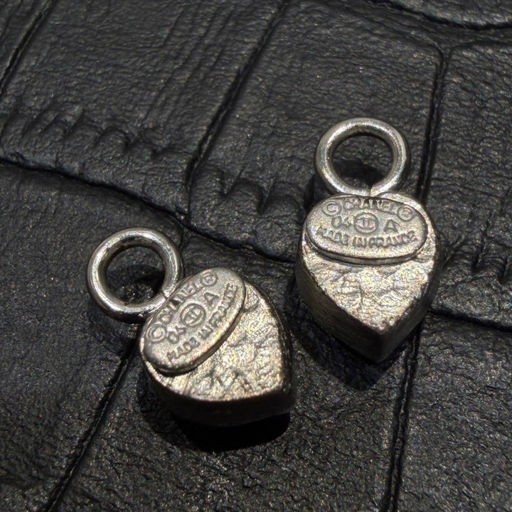 Chanel vintage earrings 04A