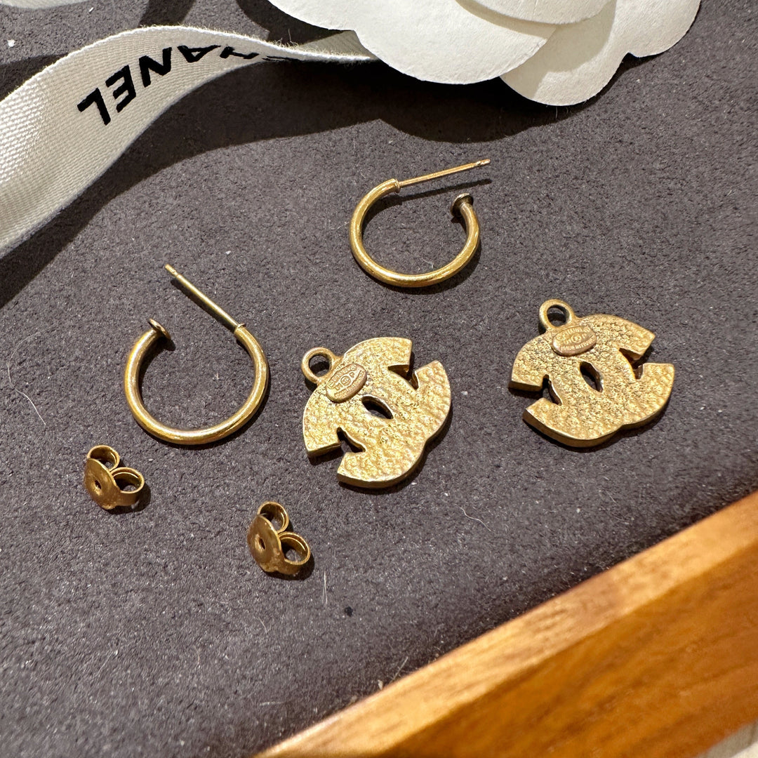 Chanel vintage earrings