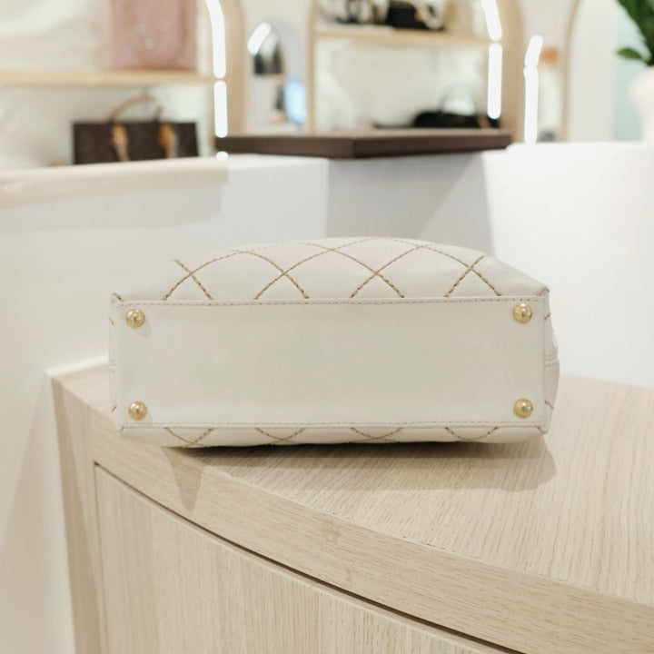 Chanel vintage wild stitch cc tote bag
