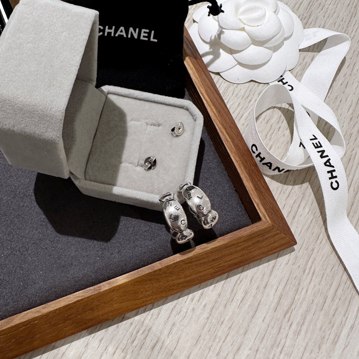 Chanel vintage earrings