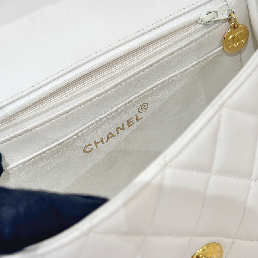 Chanel vintage kelly handbag(white)