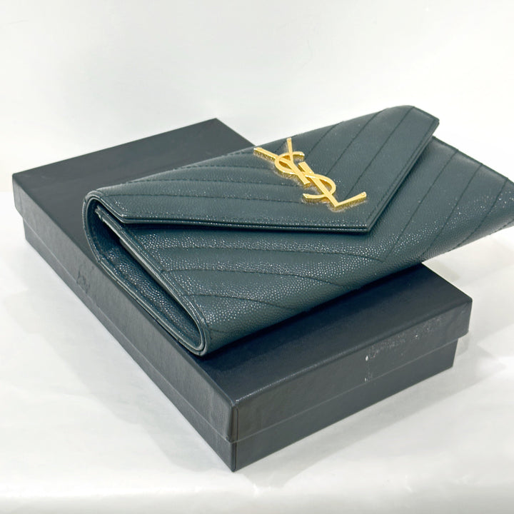 YSL long wallet （green）