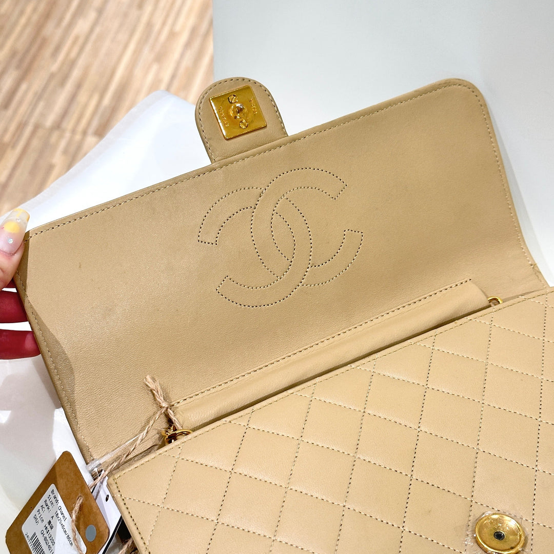Chanel vintage flap bag