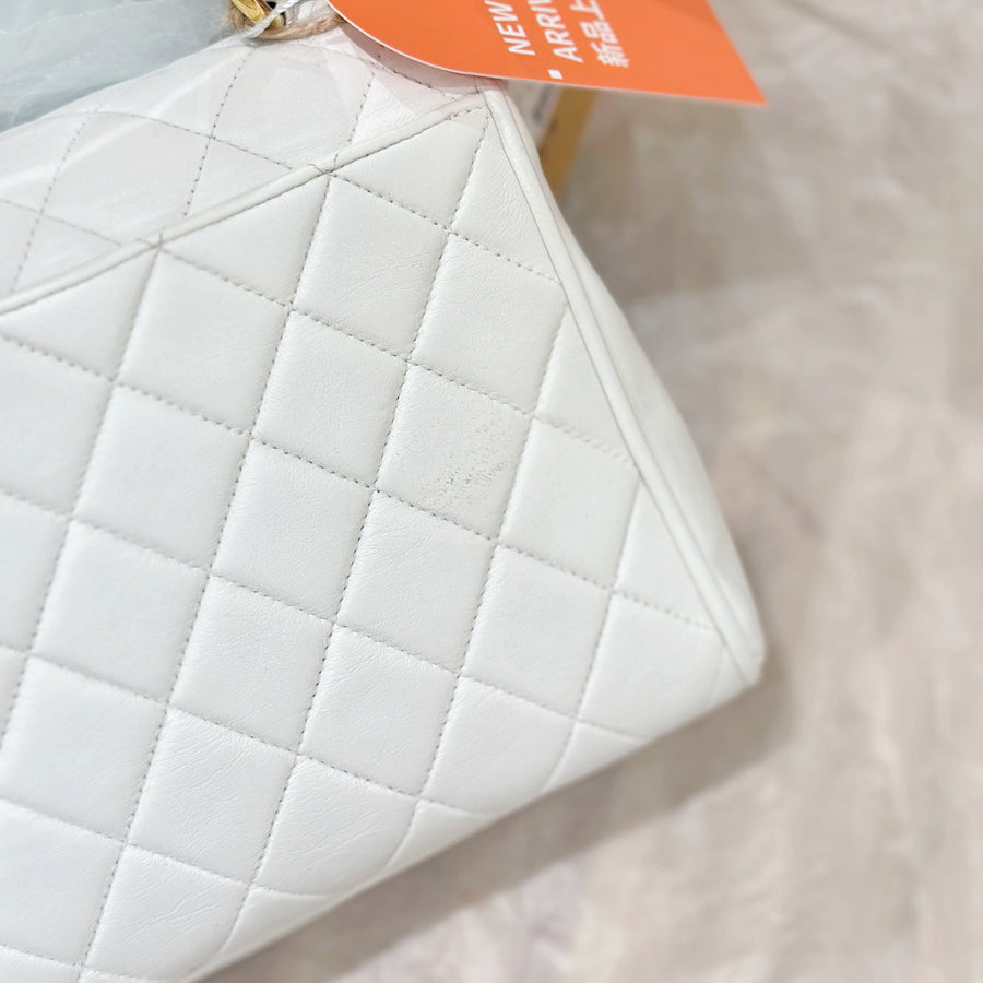 Chanel vintage kelly handbag(white)