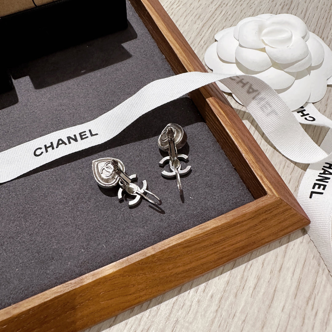 Chanel vintage earrings