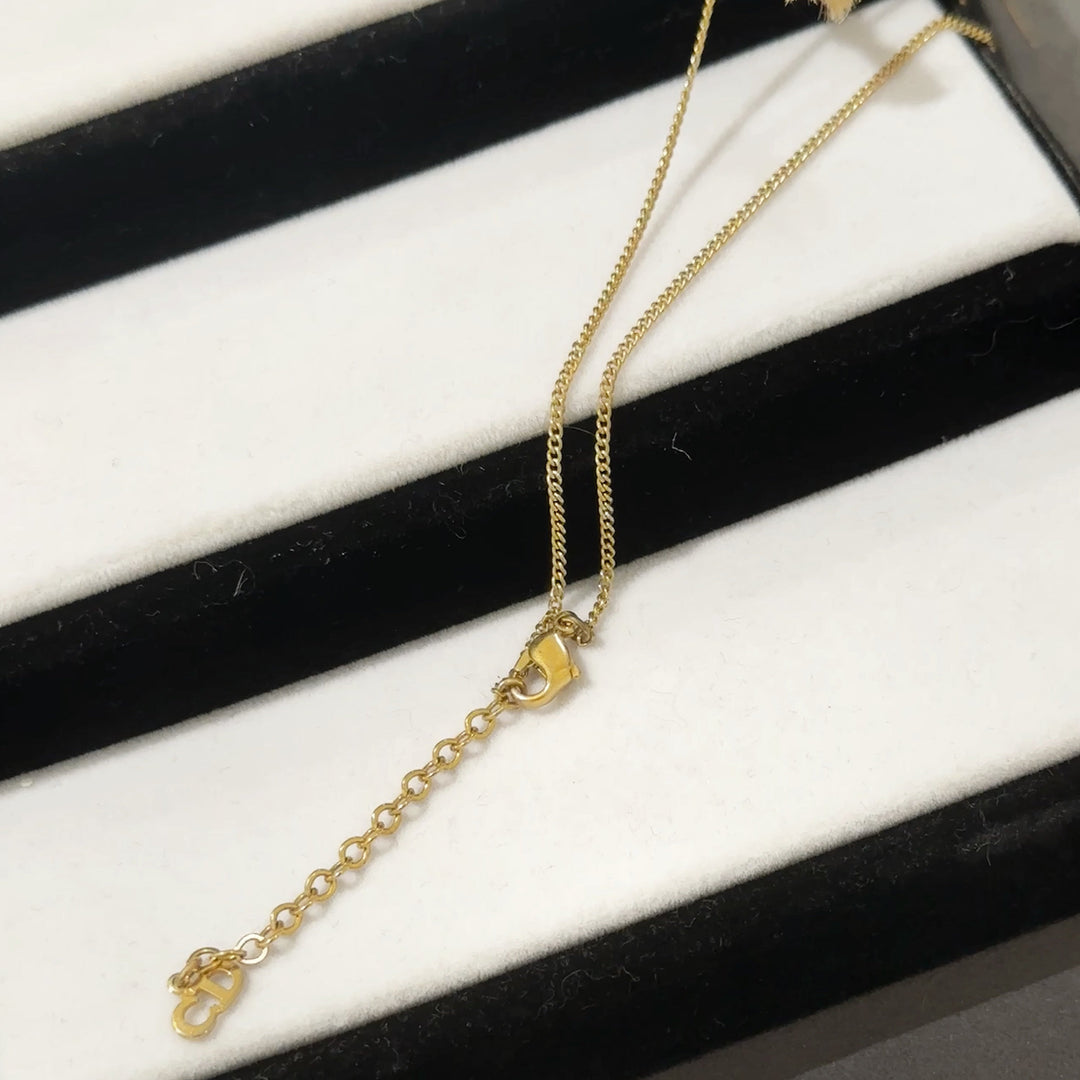 Dior vintage necklace