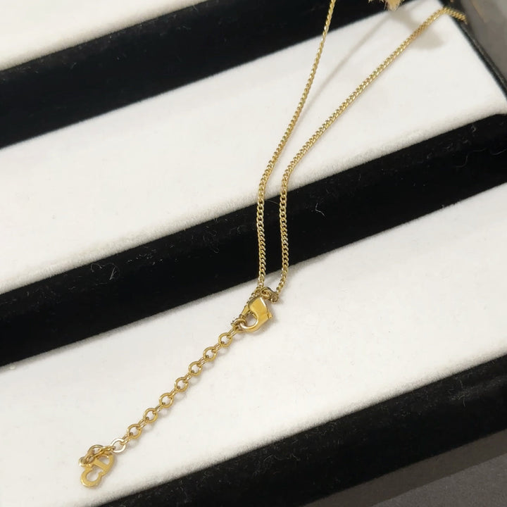 Dior vintage necklace