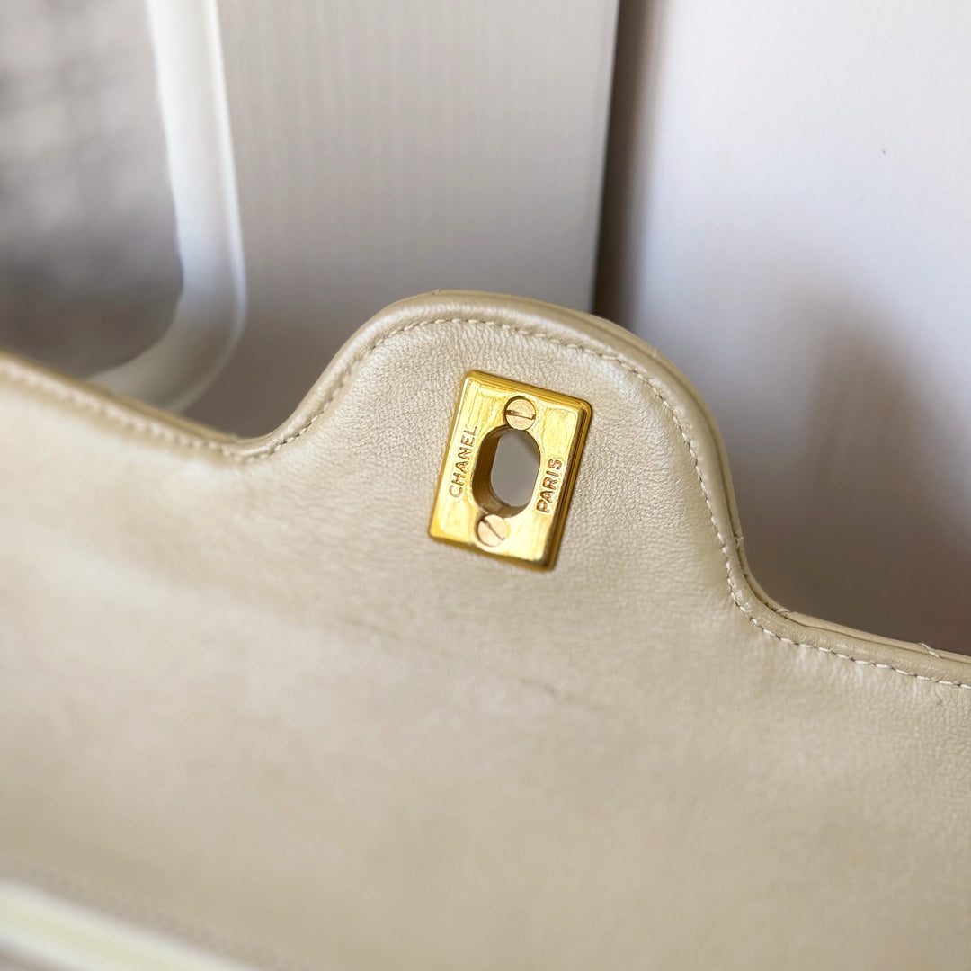 Chanel vintage flap bag
