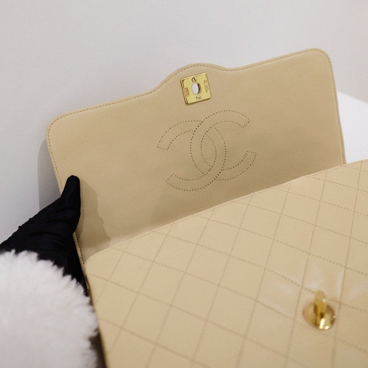 Chanel vintage flap bag