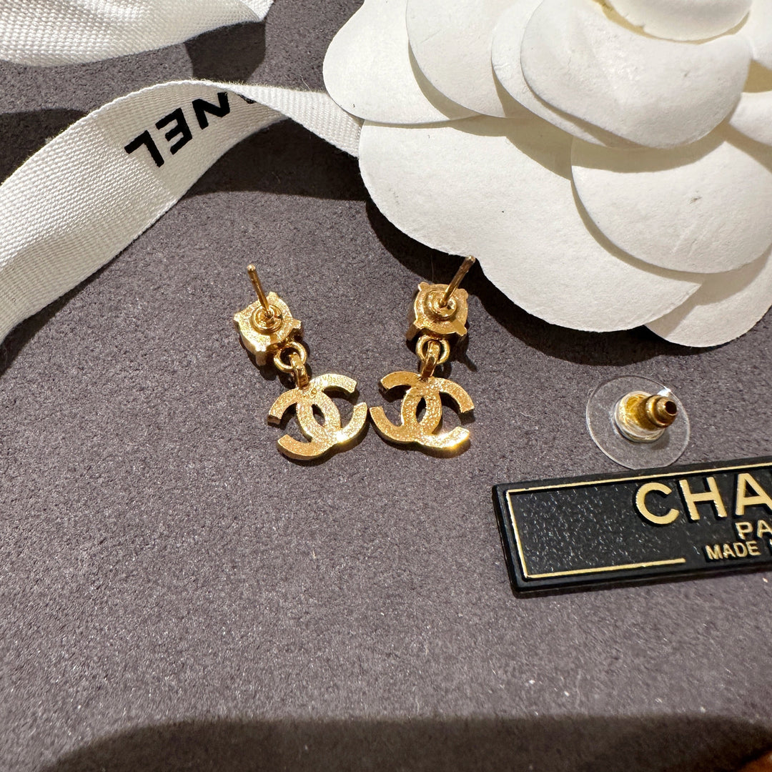 Chanel vintage earrings
