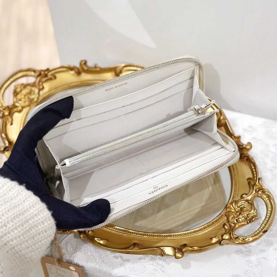 Chanel boychanel wallet