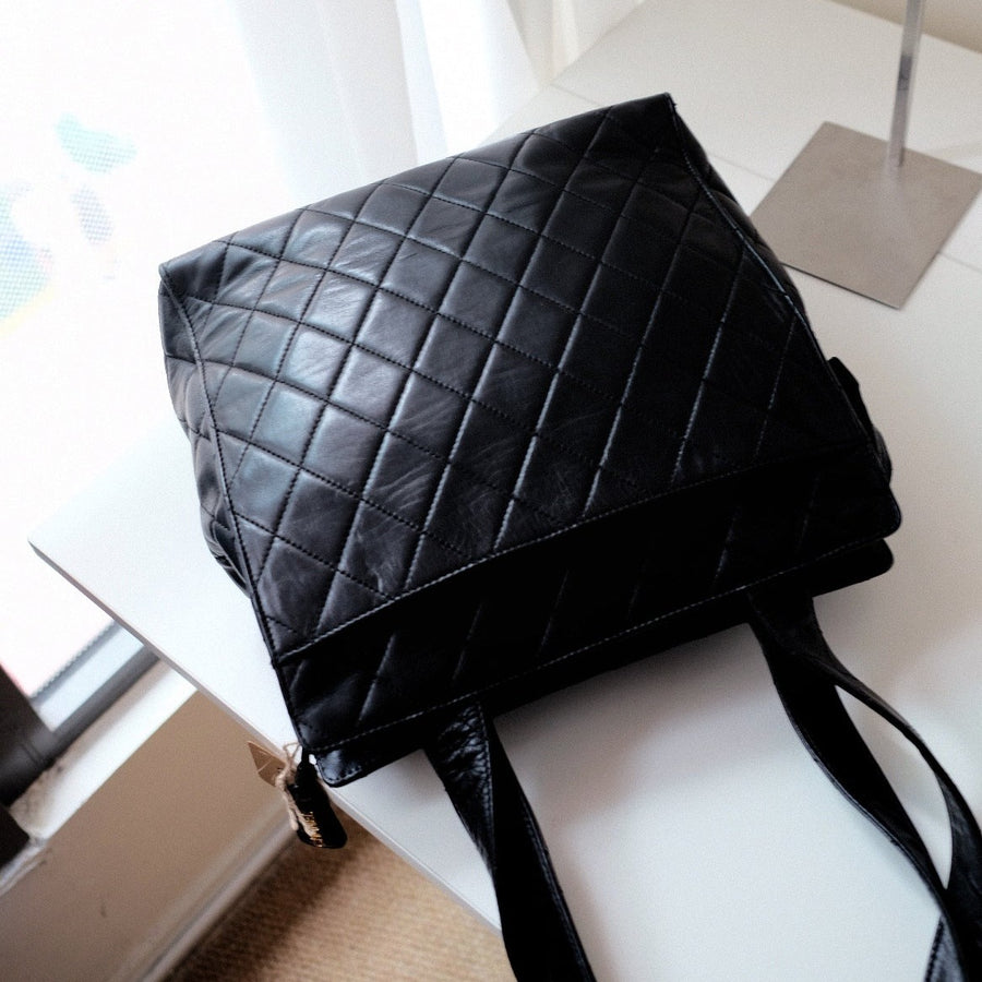 Chanel vintage quilted lambskin tote bag