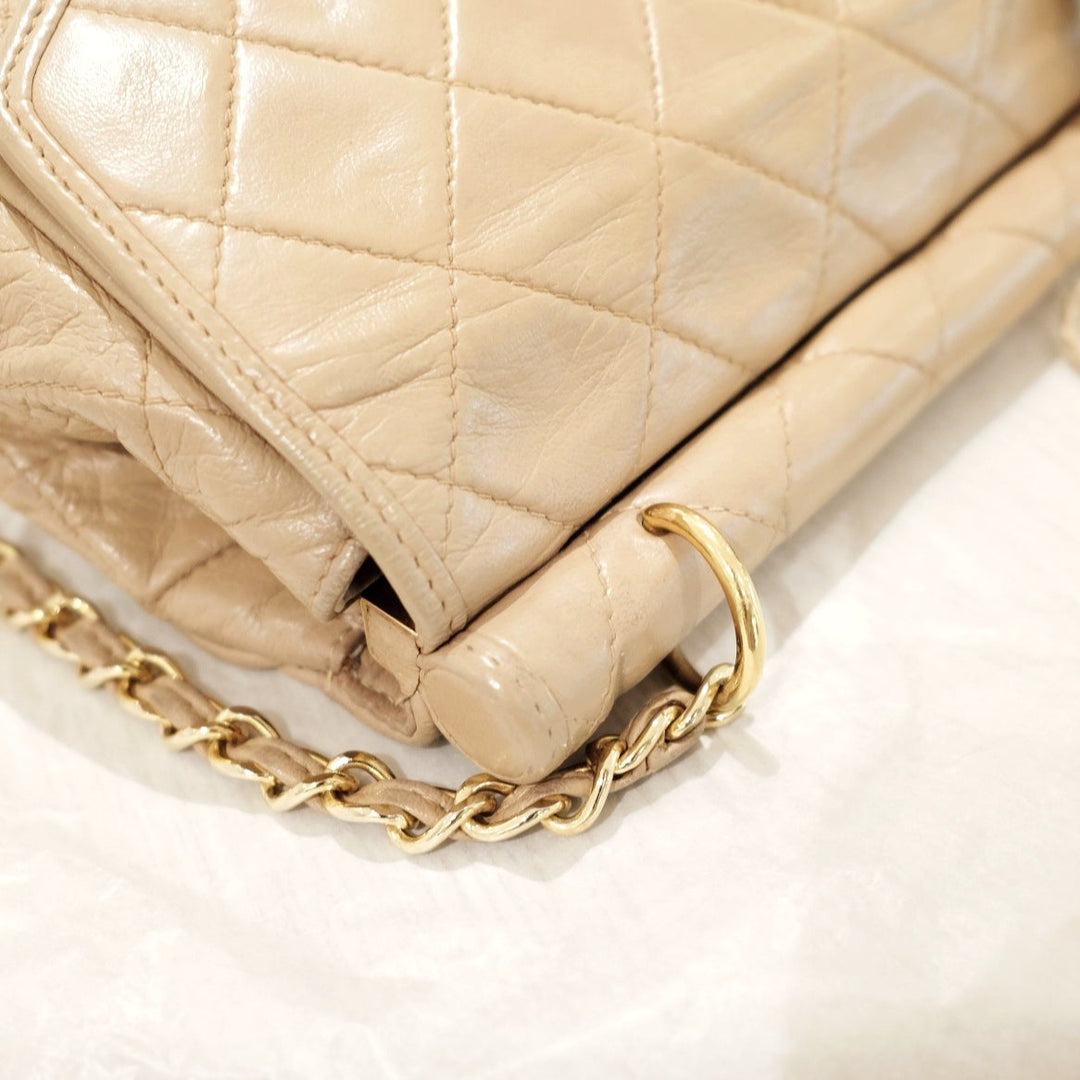 Chanel vintage tassel flap chain bag