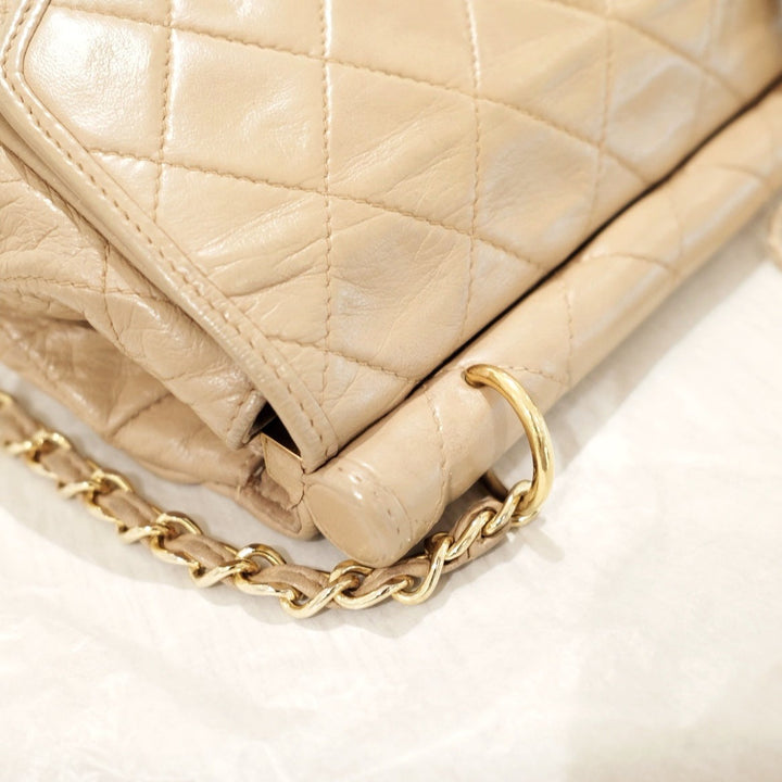 Chanel vintage tassel flap chain bag