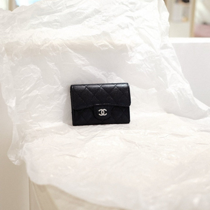 Chanel classic cardholder