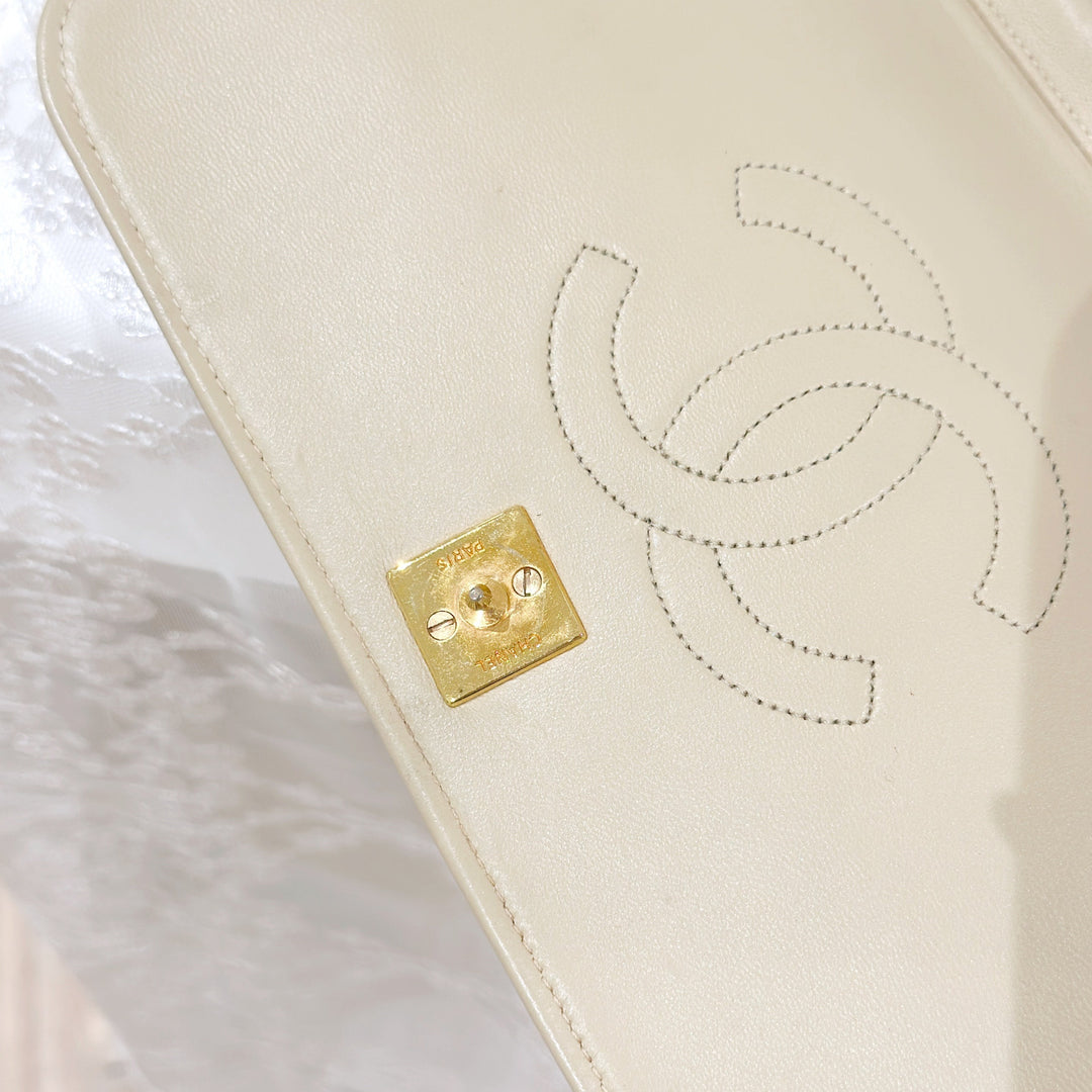 Chanel vintage flap bag