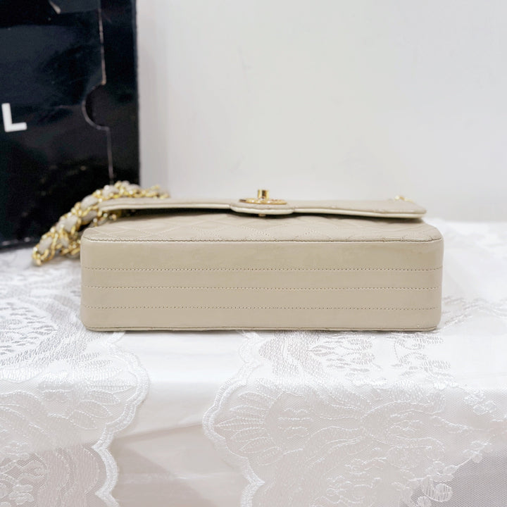 Chanel vintage flap bag