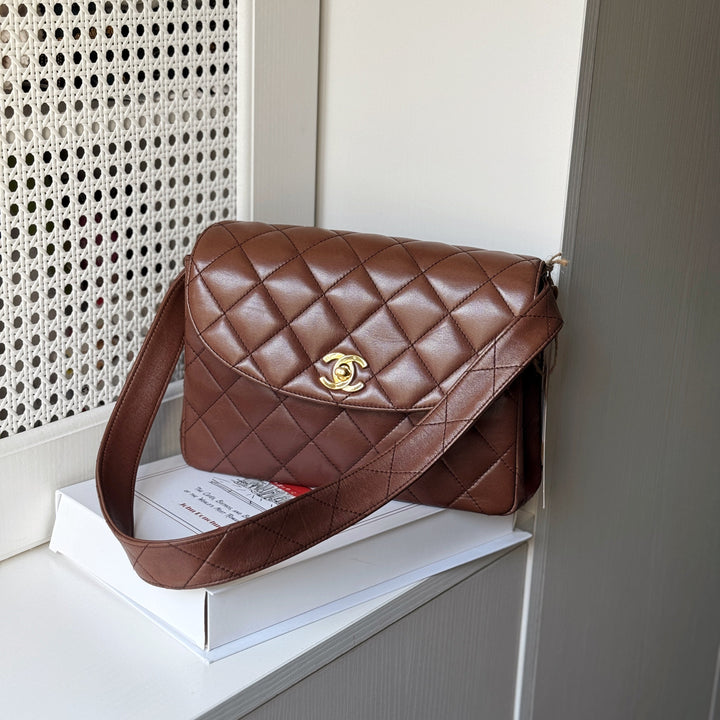 Chanel vintage kelly bag