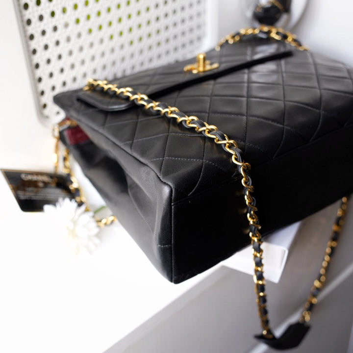 Chanel vintage CC quilted leather chain shoulder bag