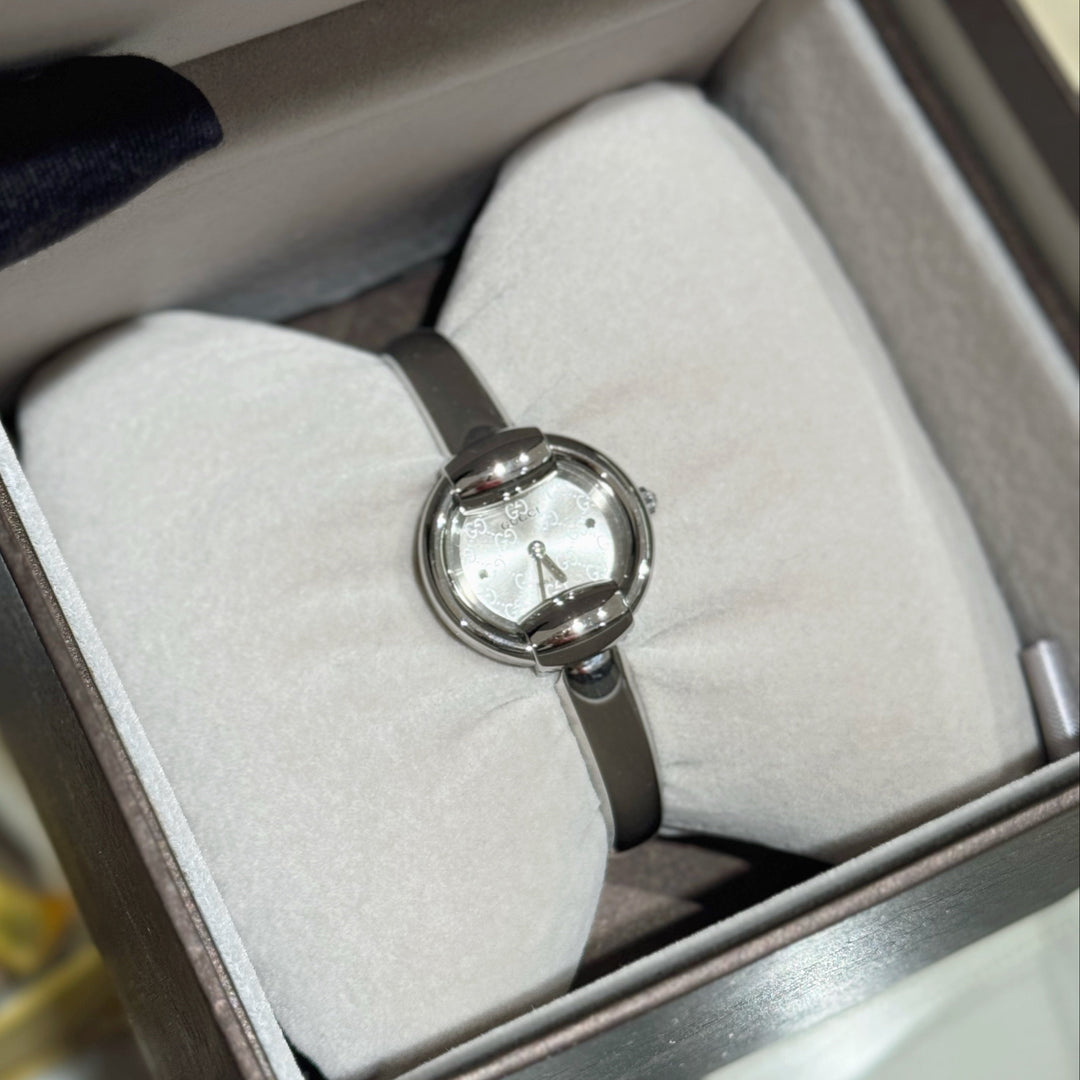Gucci vintage watch