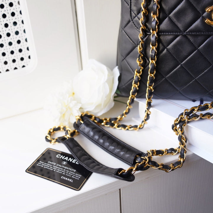 Chanel vintage CC quilted leather chain shoulder bag