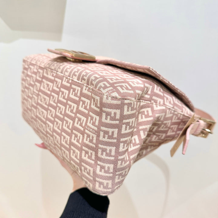 Fendi vintage baguette bag