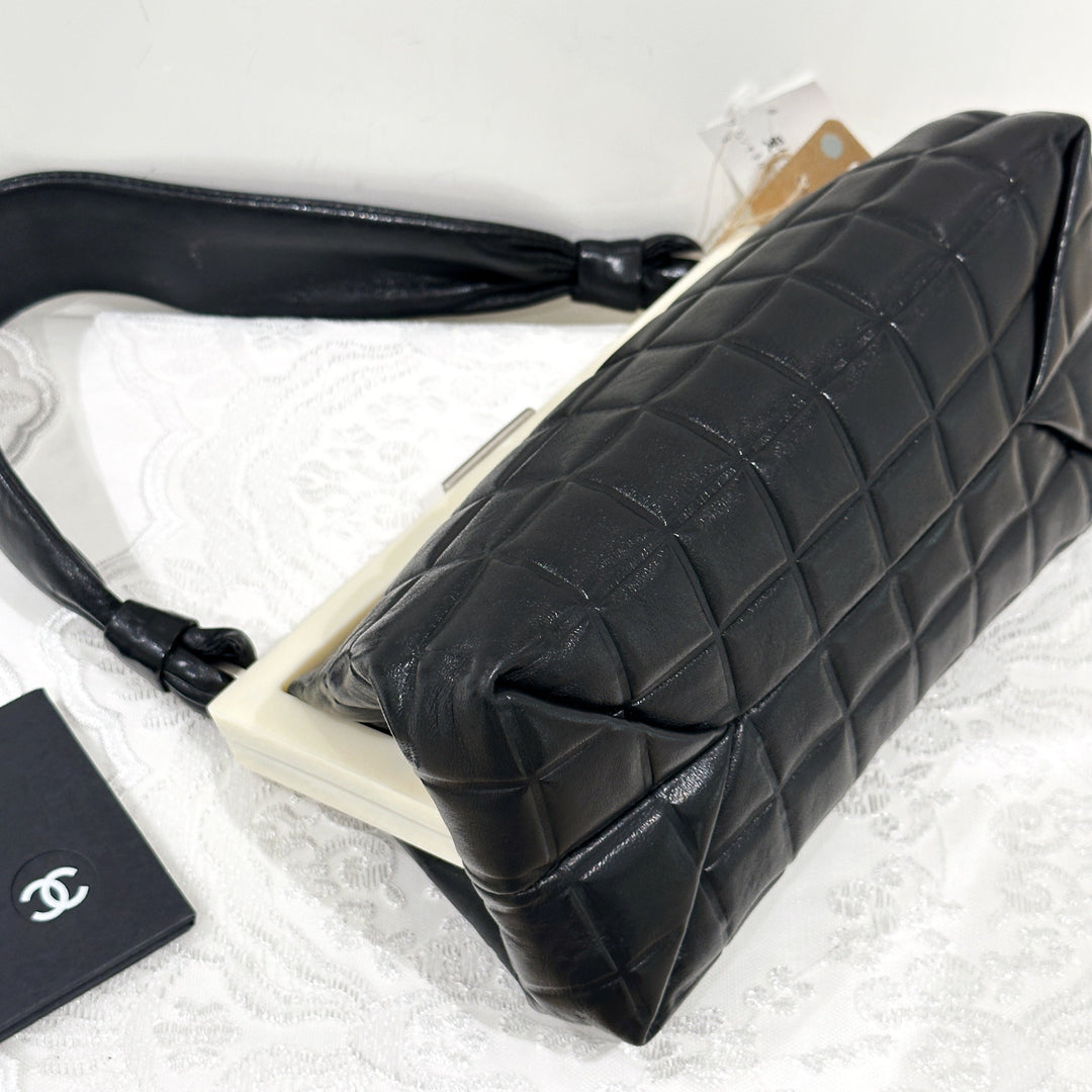 Chanel vintage CC mask plate metal clasp top bag