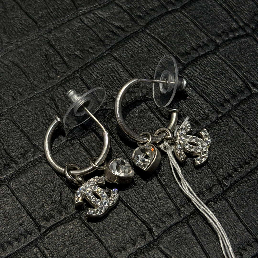 Chanel vintage earrings 04A