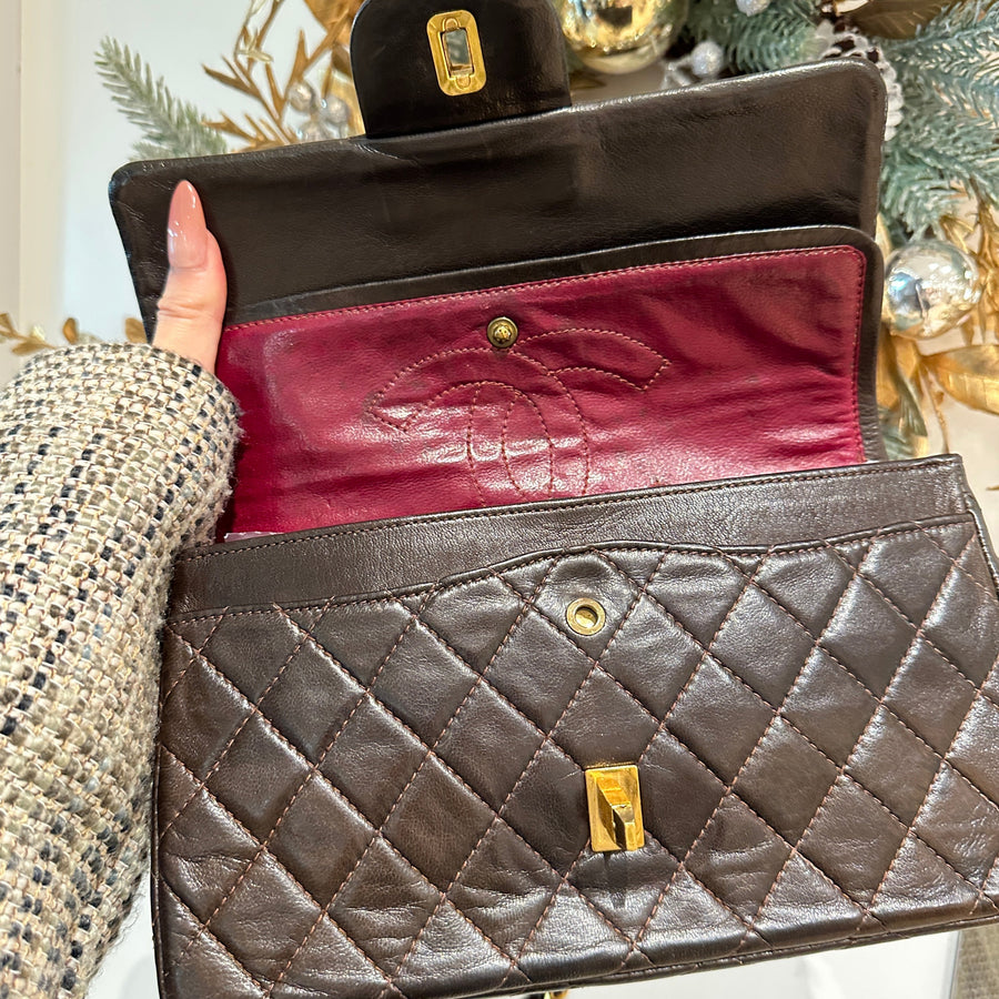 Chanel vintage class flap bag(brown)