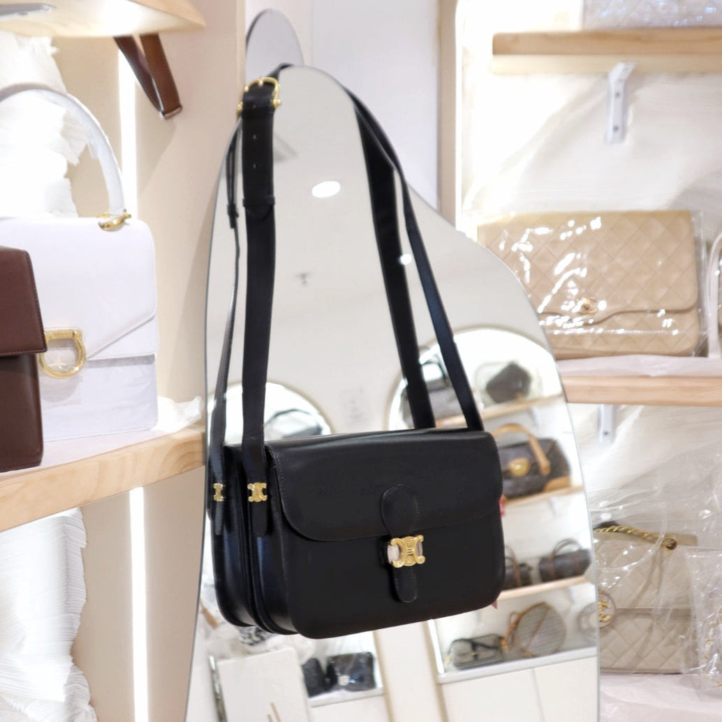 Celine vintage triomphe box bag