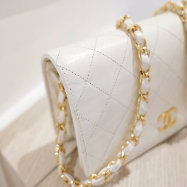Chanel vintage mini flap bag