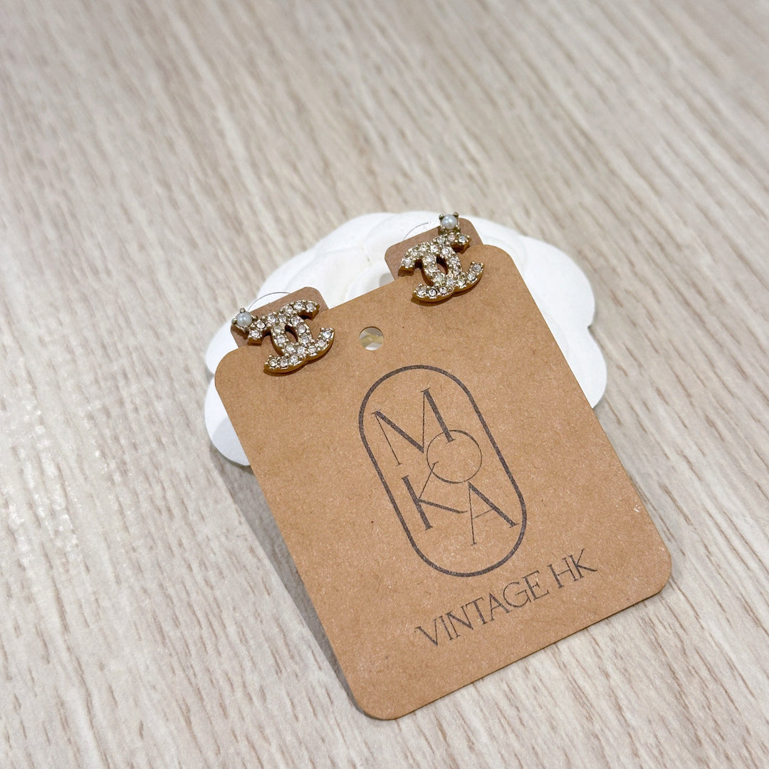 Chanel vintage earring