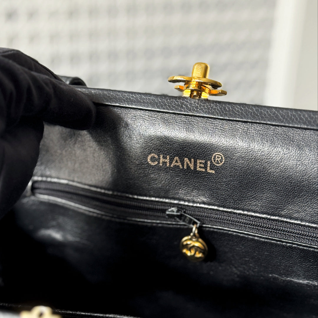 Chanel vintage Caviar Tote Bag