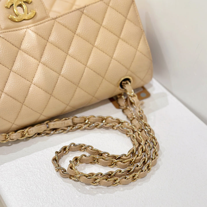 Chanel vintage beige class flap bag 25cm