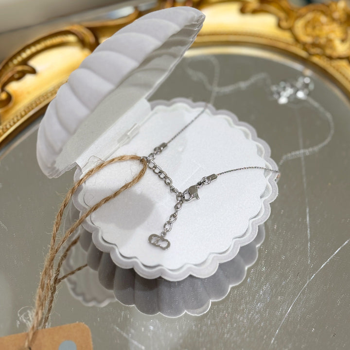 Dior vintage necklace
