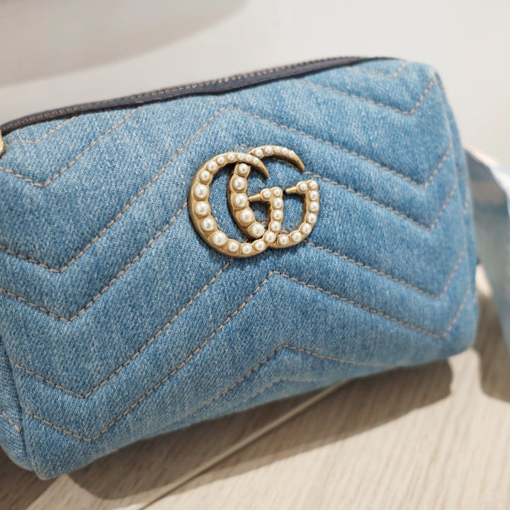 Gucci vintage pearl denim clutch bag+chain