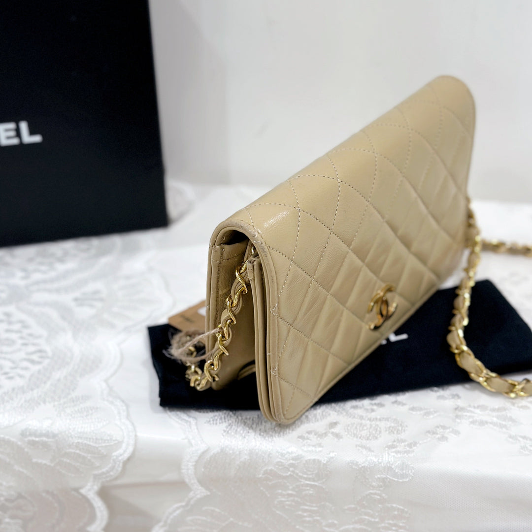 Chanel vintage mini flap bag