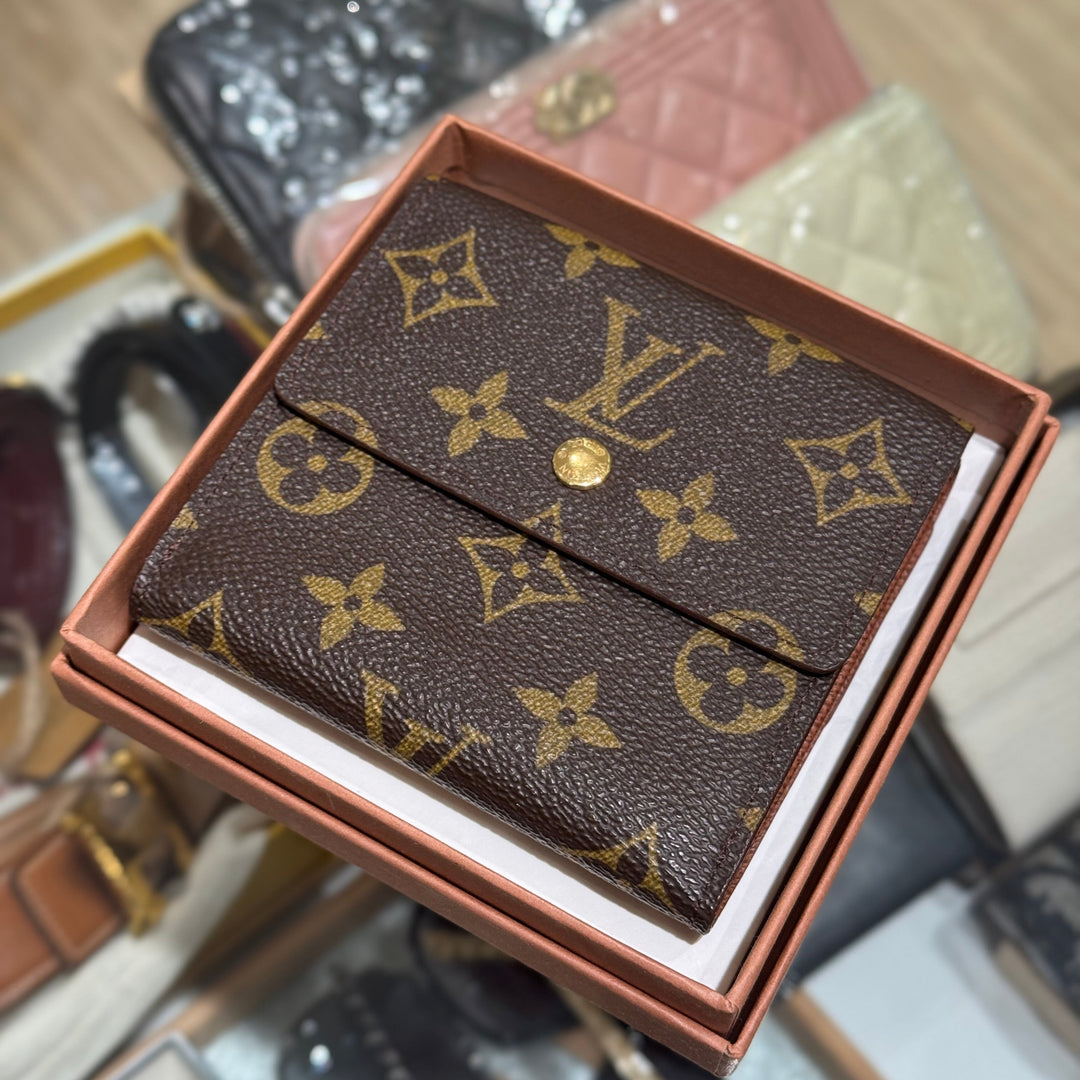Louis Vuitton Monogram Short Wallet