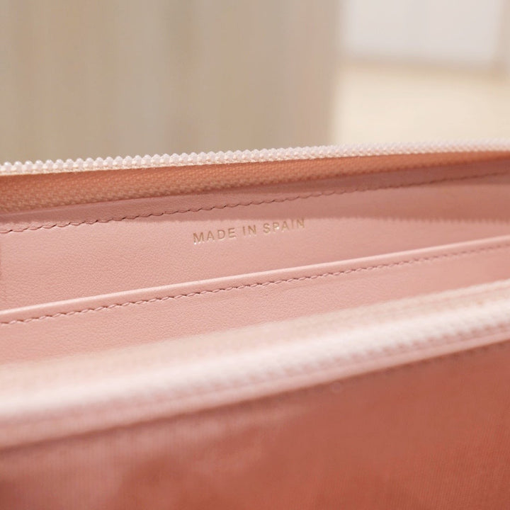 Boychanel long wallet