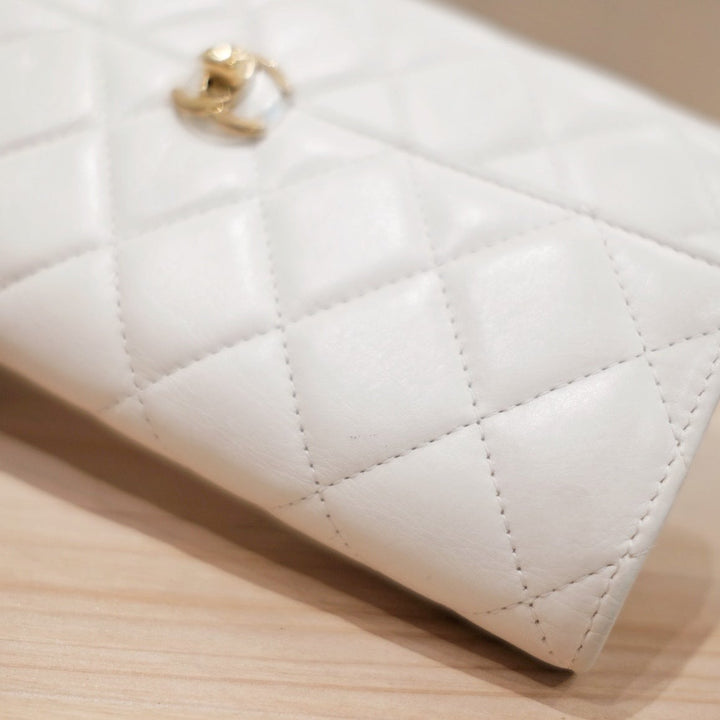 Chanel lambskin pearl CC long wallet